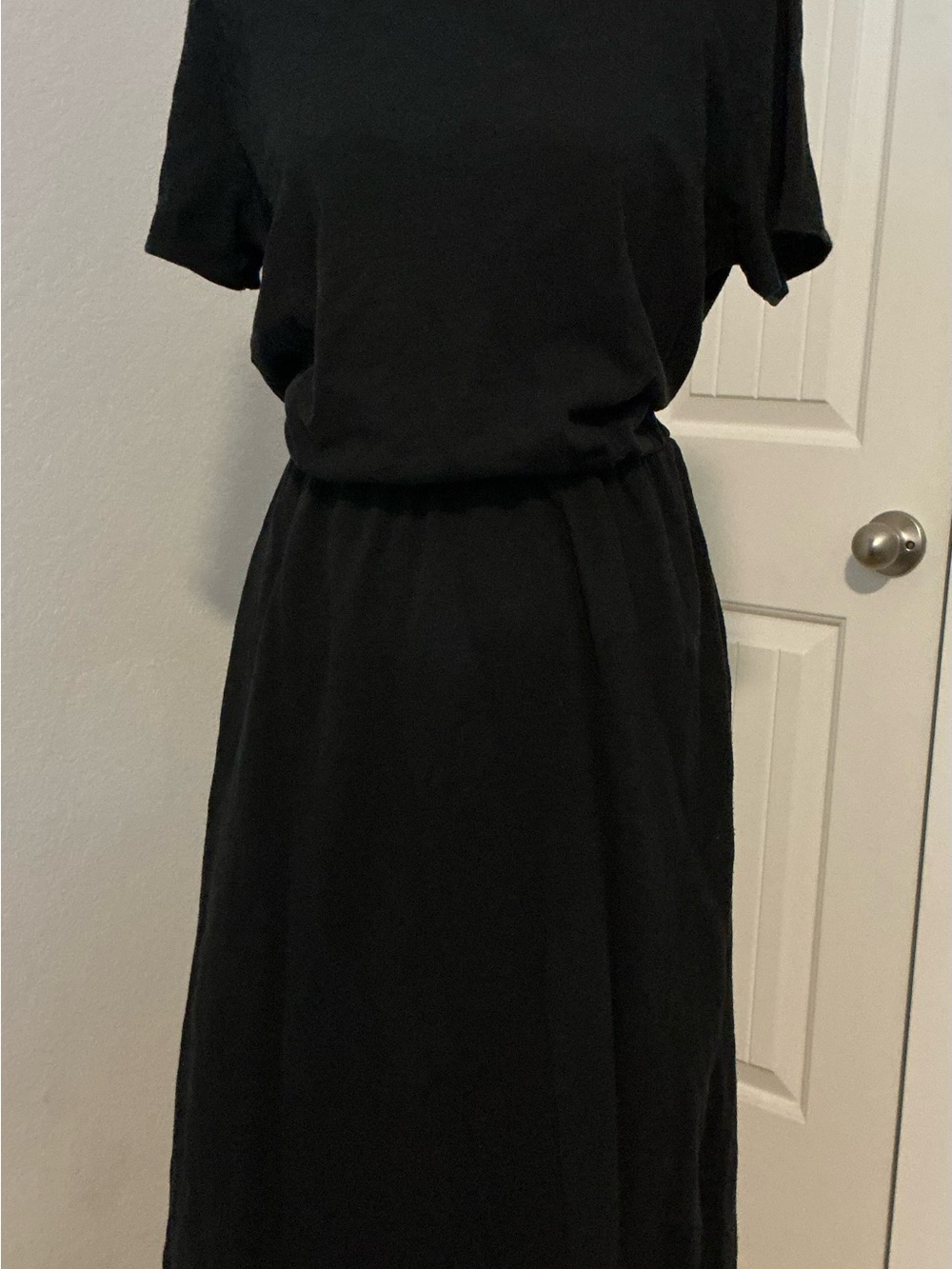Old Navy Black Short-Sleeve Maxi Dress